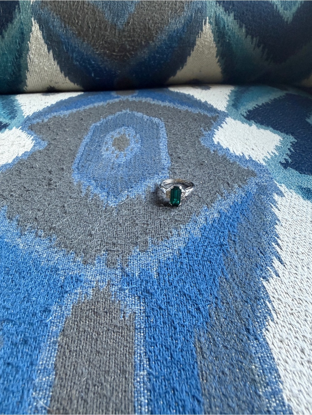 Vintage Avon ring